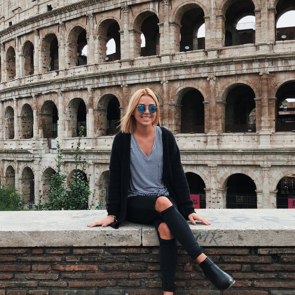 Meet your Posher, Stephanie
